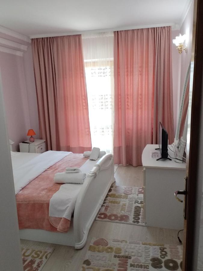 Vila - Creta Năvodari Exterior foto